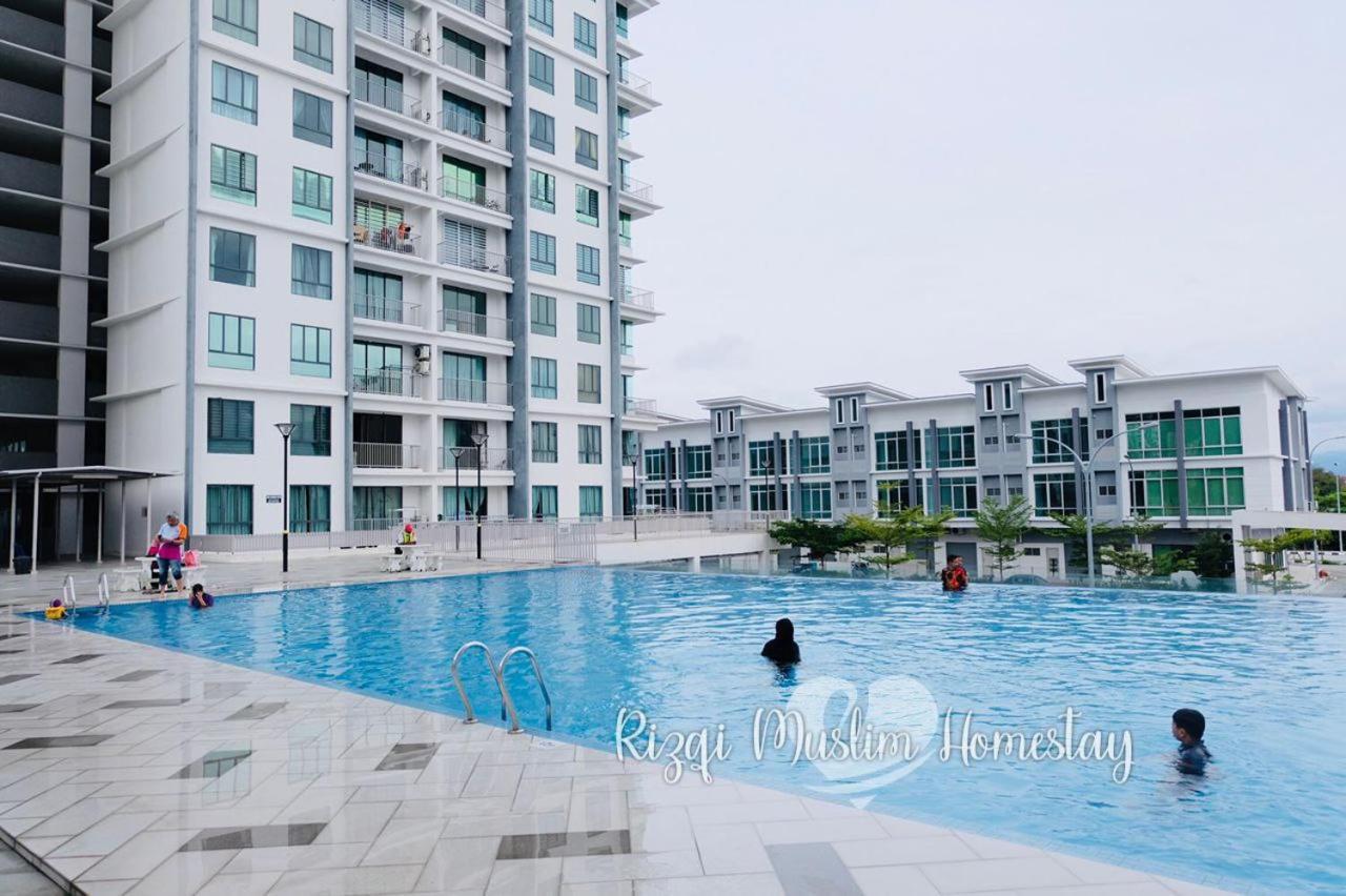 Rizqi Muslim Homestay Meru Casa Kayangan Ипох Экстерьер фото