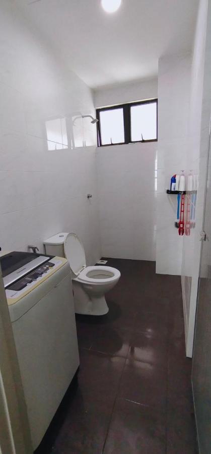 Rizqi Muslim Homestay Meru Casa Kayangan Ипох Экстерьер фото
